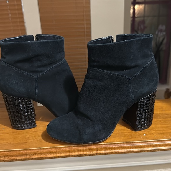 Michael Kors Ankle Boots with Studded Heels - Picture 14 of 15